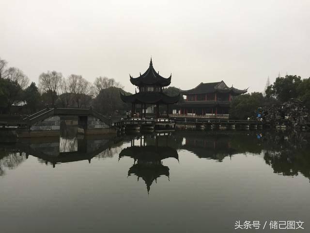 又一餐厅“跌落神坛”,网友:曾经我们吃不起,如今他们无人问津
